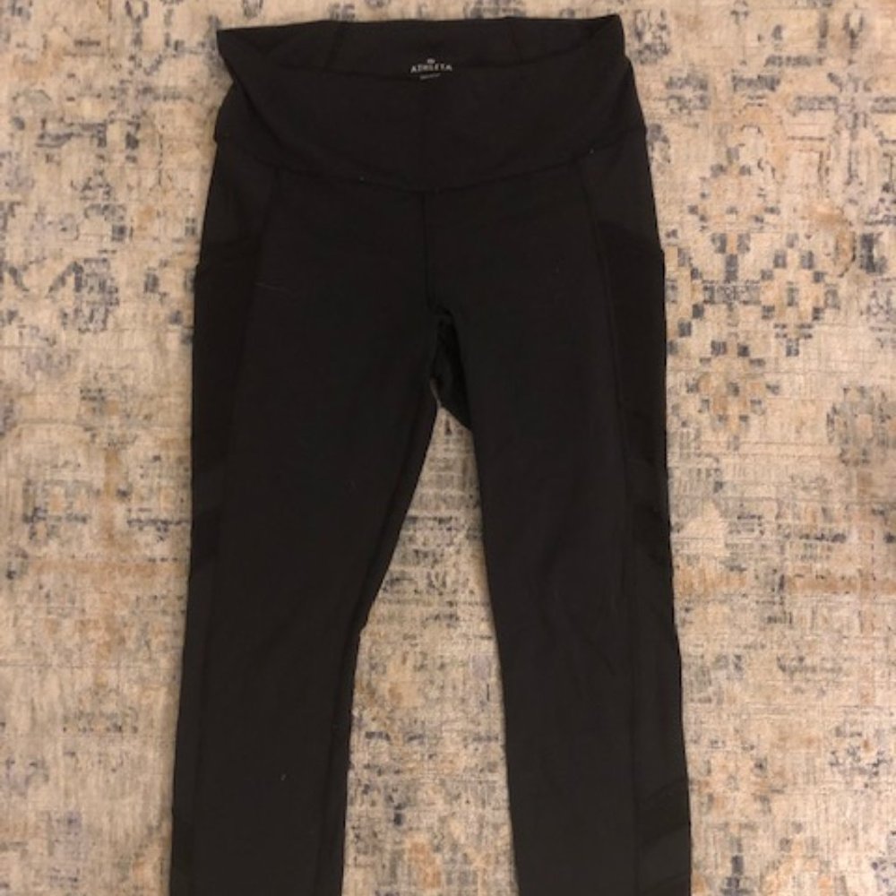 Athleta 7/8 in Length High Waisted Running Leggings Women's M